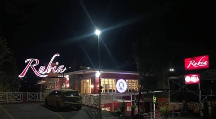 R Bed And Breakfast Baguio City Екстер'єр фото